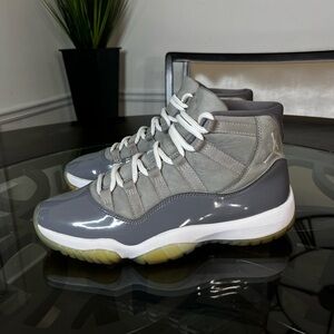 Nike Air Jordan 11 Retro High
Cool Grey Mens Sz 8.5